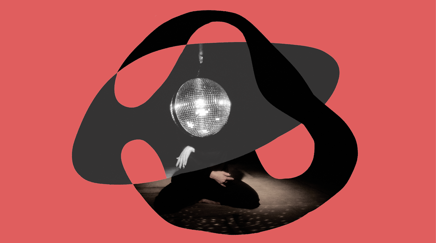 Copyleft - Foto de dançarina com globo de cristal no lugar da cabeça