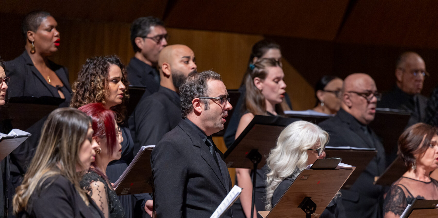 Foto do Coral Paulistano durante uma apresentação